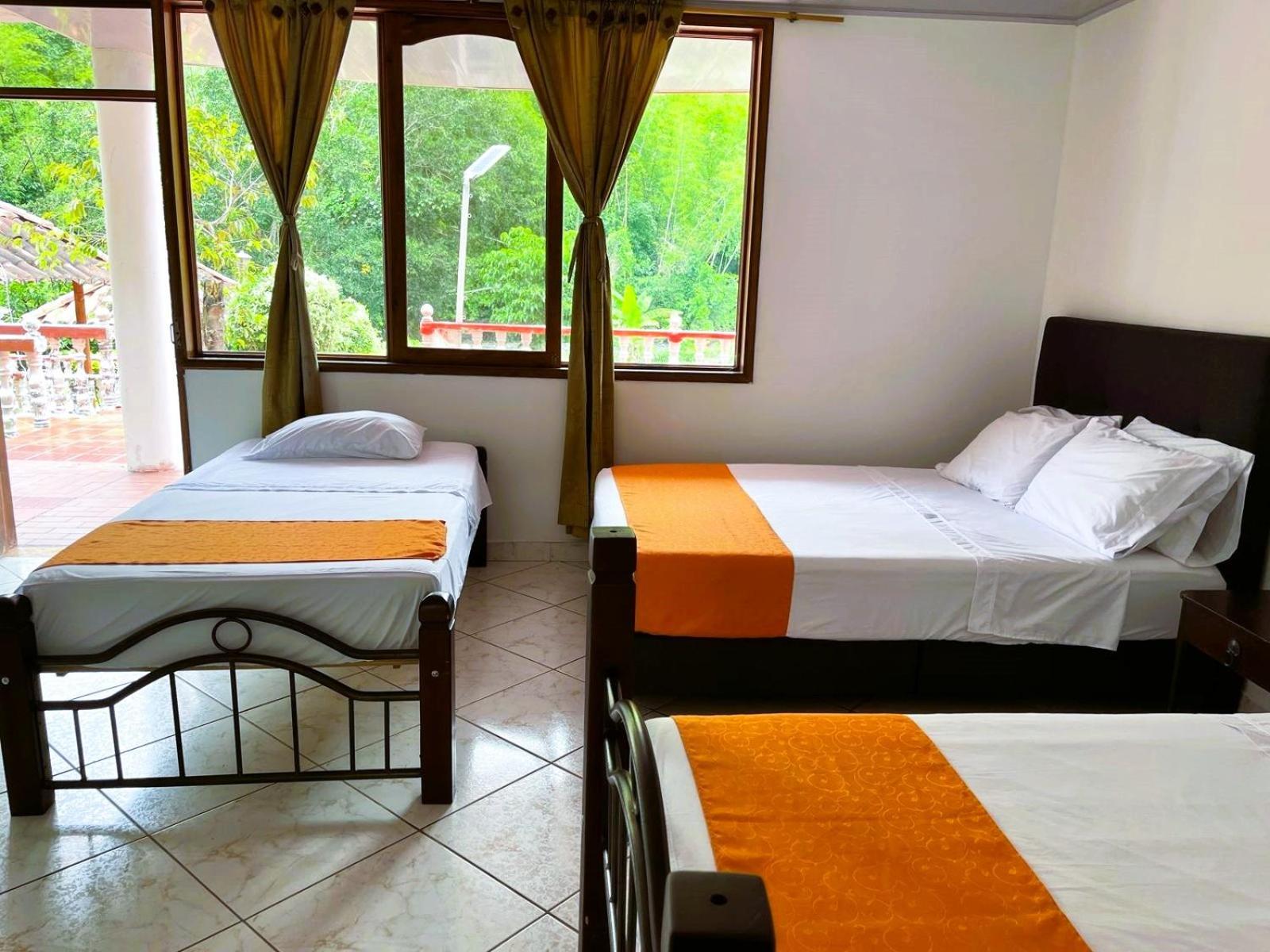 Hotel Campestre La Gaitana Tobia Kültér fotó