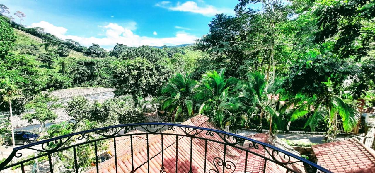 Hotel Campestre La Gaitana Tobia Kültér fotó